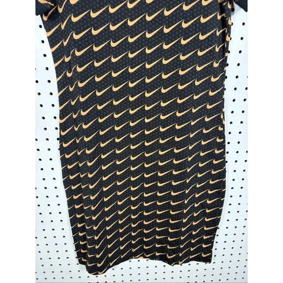 Nike Essential swoosh bodycon dress size M - Picture 4 of 7